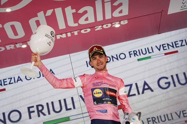 Italy™s Giulio Ciccone of Lidl-Trek pink jersey on the podium during Stage 4 of the Giro d™Italia, from Catanzaro to Cosenza, Italy, Tuesday, May 12, 2026.  Copyright: xGianxMattiaxD Albertox xLaPressex