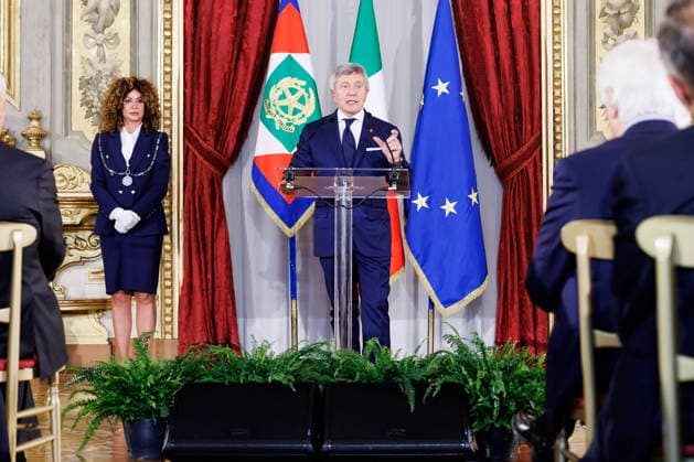 Il presidente della Lega Calcio Enzo Maria Simonelli al Quirinale in occasione dell™incontro tra il presidente della Repubblica Sergio Mattarella e le delegazioni di Lazio e Inter, finaliste della Coppa Italia di calcio Freccirossa 2025 2026, Roma, MartedÃ¬ 12 Maggio 2026 (Foto Roberto Monaldo LaPresse) Enzo Maria Simonelli at the Quirinale during the meeting between the President of the Republic Sergio Mattarella and the delegations of the Lazio and Inter football teams, finalists of the 2025 2026 Frecciarossa Italian Cup, Rome, Tuesday, May 12, 2026  Copyright: xRobertoxMonaldo LaPressex