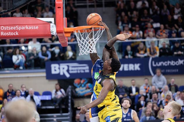 , GER, Rostock Seawolves vs MHP Riesen Ludwigsburg, easycredit BBL, Basketball, Bundesliga, Play Ins, Season 2025 2026, 12 05 2026 GER, Rostock Seawolves vs MHP Riesen Ludwigsburg, easycredit BBL, Basketball, Bundesliga, Play Ins, Season 2025 2026, 12 05 2026 Rostock Copyright: xEibner-Pressefoto DenverxEhrlichx EP_DEH