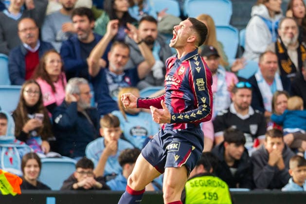 ESP LaLiga EA Sports Celta de Vigo v Levante UD Adrian de la Fuente scores goal to Levante during LaLiga EA Sports, between Celta Vigo v Levante UD played at Abanca Balaidos stadium in Vigo, Pontevedra on May 12th, 2026 in Spain Spain Football Copyright: xAgenciaxLOFx