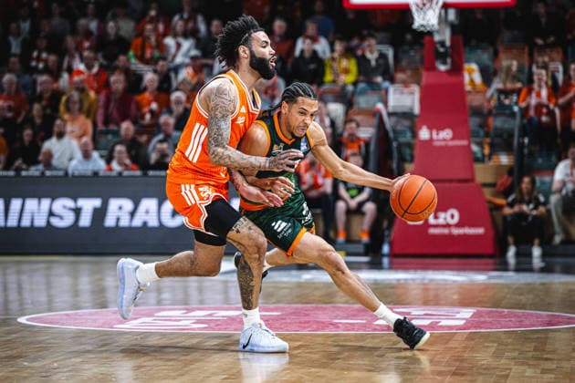 1 Basketball Bundesliga, easyCredit BBL, Season 2025 2026, Men, Play Ins, Match for 7th place, 12 05 2026, RASTA Vechta Gladiators Trier Jordan Roland 15 VET CONCEPT Gladiators Trier in action Vechta RASTA Dome Lower Saxony Germany