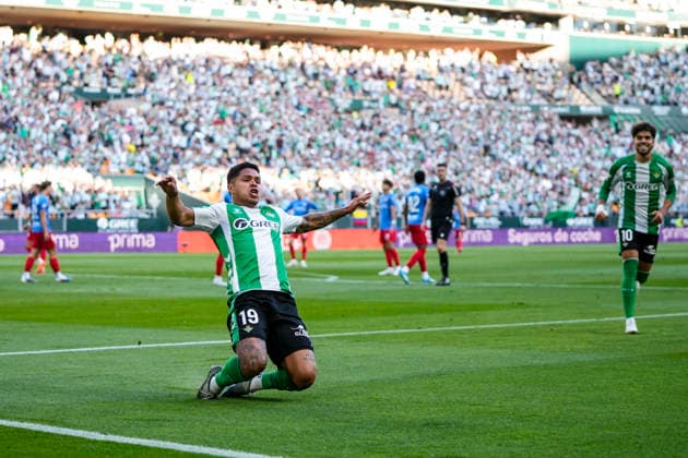 May 12, 2026, Sevilla, Sevilla, SPAIN: Cucho Hernandez of Real Betis celebrates a goal during the Spanish league, LaLiga EA Sports, football match played between Real Betis and Elche CF at La Cartuja stadium on May 12, 2026, in Sevilla, Spain. Real Betis V Elche CF - LaLiga EA Sports  - ZUMAa181 20260512_zaa_a181_069 Copyright: xJoaquinxCorcherox