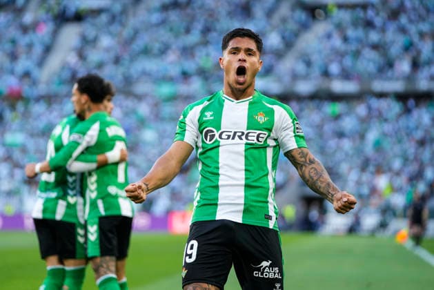 May 12, 2026, Sevilla, Sevilla, SPAIN: Cucho Hernandez of Real Betis celebrates a goal during the Spanish league, LaLiga EA Sports, football match played between Real Betis and Elche CF at La Cartuja stadium on May 12, 2026, in Sevilla, Spain. Real Betis V Elche CF - LaLiga EA Sports  - ZUMAa181 20260512_zaa_a181_086 Copyright: xJoaquinxCorcherox