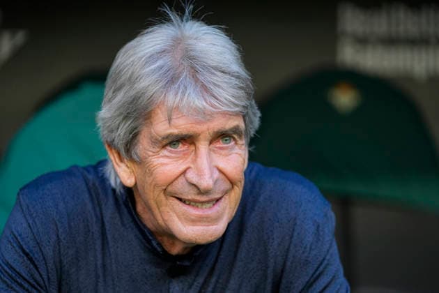 May 12, 2026, Sevilla, Sevilla, SPAIN: Manuel Pellegrini, head coach of Real Betis, looks on during the Spanish league, LaLiga EA Sports, football match played between Real Betis and Elche CF at La Cartuja stadium on May 12, 2026, in Sevilla, Spain. Real Betis V Elche CF - LaLiga EA Sports  - ZUMAa181 20260512_zaa_a181_095 Copyright: xJoaquinxCorcherox
