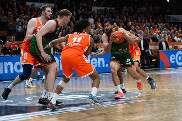 GER, Basketball, easy Credit BBL, Play Ins, Rasta Vechta vs VET CONCEPT Gladiators Trier 12 05 2026, Rasta Dome, Vechta, GER, easy Credit BBL, Play Ins, Rasta Vechta vs VET CONCEPT Gladiators Trier, in the picture Behnam YAKHCHALI VET CONCEPT Gladiators Trier 8 Philipp KERKENHOFF Rasta Vechta 14 Marten LINSSEN VET CONCEPT Gladiators Trier 12 Alonzo VERGE JR Rasta Vechta 11 nordphotoxgmbhx xRojahn nph00310