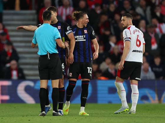 Football - 2025 2026 EFL Sky Bet Championship - Play-Off - Second Semi-Final - Southampton vs Middlesbrough - St Mary™s Stadium - Tuesday 12th May 2026 Taylor Harwood-Bellis of Southampton and Luke Ayling of Middlesbrough exchange words during the Championship play-off semi-final second leg match at St Mary™s Stadium COLORSPORT Shaun Boggust 