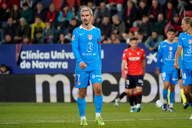 Antoine Griezmann of Atletico de Madrid seen during LaLiga EA SPORTS game between teams of CA Osasuna and Atletico de Madrid (Mickael Ducint Ball Raw Images PT) Pamplona El Sadar Spain Copyright: xMickaelxDucintx mickaelducint_osasuna_atletico106
