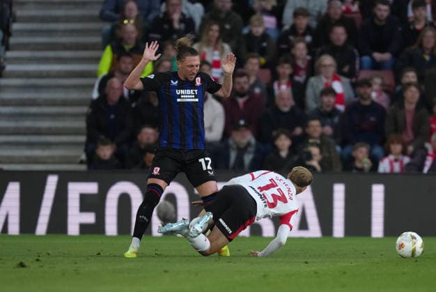 Southampton v Middlesbrough, EFL Sky Bet Championship, Play-Off Semi Final, Second Leg Football, St Marys Stadium, Southampton, UK - 12 May 2026 Luke Ayling of Middlesbrough brings down Leo Scienza of Southampton. Southampton St Marys Stadium Southampton UK, UK NEWSPAPERS OUT Copyright: xSeanxRyanx