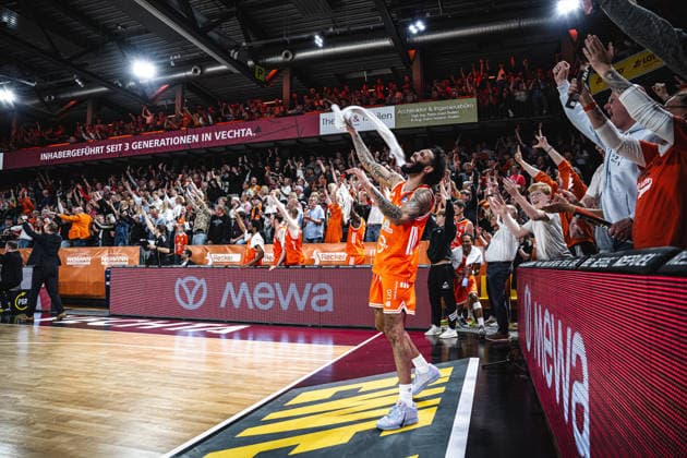 1 Basketball Bundesliga, easyCredit BBL, Season 2025 2026, Men, Play Ins, Match for 7th place, 12 05 2026, RASTA Vechta Gladiators Trier Tevin Brown 10 RASTA Vechta shows emotions during the game Vechta RASTA Dome Lower Saxony Germany
