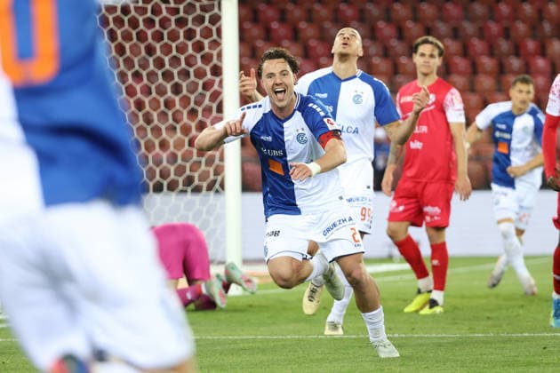 Grasshopper FC Winterthur goal celebration Dirk Abels GC after the goal to 3 2 12 05 2026 Stadion Letzigrund Zuerich , SWITZERLAND, Season 2025 2026 Men Soccer Super League Grasshopper Club Zuerich FC Winterthur goal celebration Dirk Abels GC after the goal to 3 2 against goalkeeper Stefanos Kapino FCW