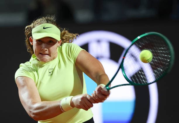 (260513) -- ROME, May 13, 2026 -- Mirra Andreeva of Russia hits a return during the women s singles quarterfinal between Coco Gauff of the United States and Mirra Andreeva of Russia at the WTA, Tennis Damen Italian Open in Rome, Italy, May 12, 2026. ) (SP)ITALY-ROME-TENNIS-WTA-ITALIAN OPEN LixJing 