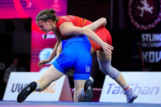 U17 Wrestling European Championships 57kg WW Ana Rachiteanu MDA df Leni Heinicke GER Copyright: xKostadinxAndonov xUnitedxWorldxWrestlingx Kostadin Andonov United World Wrestling