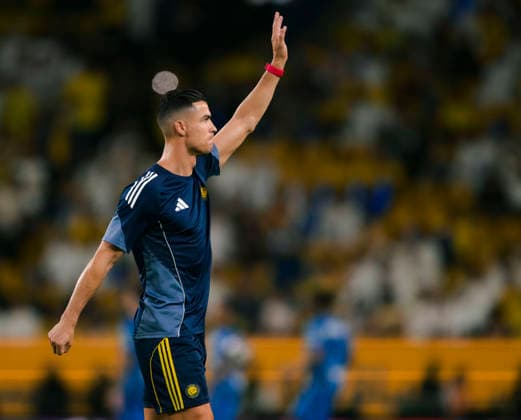 RIYADH, SAUDI ARABIA - MAY 12: Cristiano Ronaldo of Al Nassr warming up before the Saudi Pro League match between Al Nassr and Al Hilal at Al Awwal Park on May 12, 2026 in Riyadh, Saudi Arabia.  Copyright: xKhalidxAlhaj MBxMediax