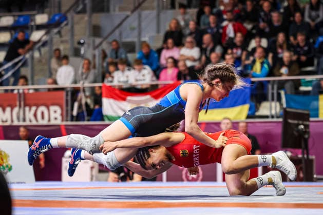 U17 Wrestling European Championships 49kg WW Khadija Gurbanzada AZE df Madina Bayramova GER