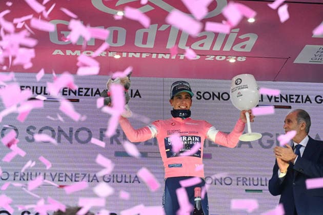 CICLISMO - Giro d Italia - Stage 5 - Praia a Mare - Potenza Photo by IPA ABACAPRESS.COM84641743 - Giro d Italia 2026 - Tappa 5 Praia a Mare-Potenza, Afonso Eulalio (Bahrain Victorious) pink jersey during Stage 5 - Praia a Mare - Potenza, Giro d Italia race in Potenza, Italy, May 13 2026 Potenza Italy  Copyright: xIPAxSport ABACAx