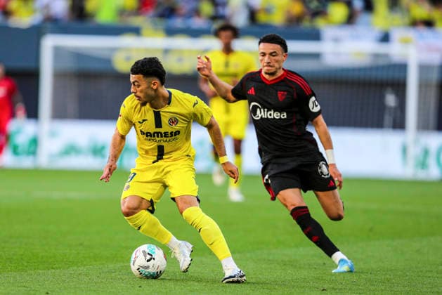 May 13, 2026, Villarreal, Castellon, SPAIN: Georges Mikautadze of Villarreal CF in action during the Spanish league, LaLiga EA Sports, football match played between Villarreal CF and Sevilla FC at La Ceramica stadium on May 13, 2026, in Villarreal, Spain. Villarreal SPAIN - ZUMAa181 20260513_zaa_a181_110 Copyright: xIvanxTerronx