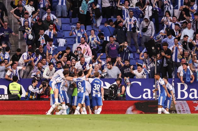 May 13, 2026, Cornella, Barcelona, SPAIN: Kike Garcia of RCD Espanyol celebrates a goal with teammates during the Spanish league, LaLiga EA Sports, football match played between RCD Espanyol and Athletic Club at RCDE Stadium on May 13, 2026 in Cornella, Spain. Cornella SPAIN - ZUMAa181 20260513_zaa_a181_155 Copyright: xJavierxBorregox