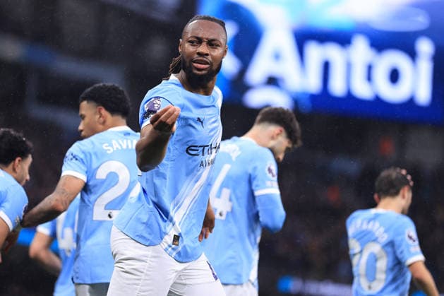 Fußball Premier League Manchester City gegen Crystal Palace 13. Mai 2026 Premier League Manchester City gegen Crystal Palace Antoine Semenyo von Manchester City feiert den Führungstreffer Foto Simon Stacpoole Abseits Manchester UK  Copyright: xSimonxStacpoolexOffside