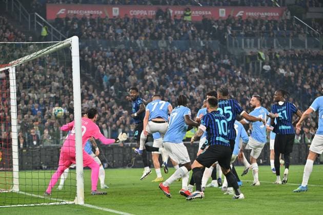 Foto IPP Felice De Martino Roma 13 05 2026 Calcio Coppa Italia 2025-2026 - Finale Lazio - Inter Nella foto: l autogol di Adam Marusic per lo 0 a 1 dell Inter Italy Photo Press World Copyright Roma italy Italia ITALY  Copyright: xR4924_italyphotopressx