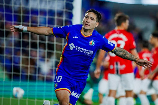 Getafe CF vs RCD Mallorca - LaLiga EA Sports - 13 05 2026 Martin Satriano of Getafe CF celebrates his goal during the LaLiga EA Sports match between Getafe CF and RCD Mallorca at Coliseum Alfonso Perez Stadium on May 13, 2026 in Madrid, Spain. Madrid Spain Copyright: xMarinaxFrutos PGSxPhotoxAgencyx