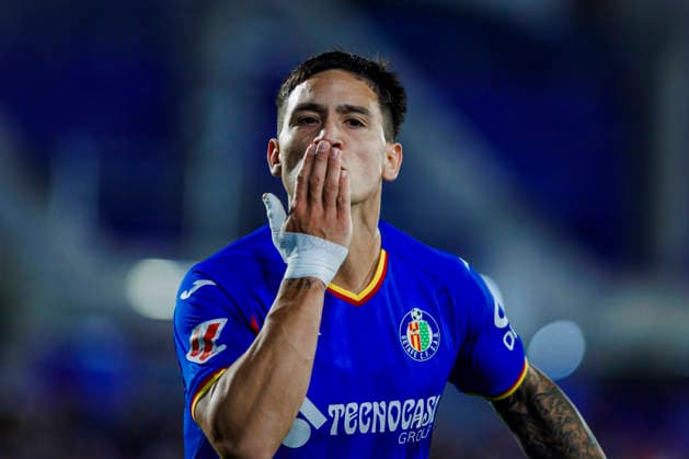 Getafe CF vs RCD Mallorca - LaLiga EA Sports - 13 05 2026 Martin Satriano of Getafe CF celebrates his goal during the LaLiga EA Sports match between Getafe CF and RCD Mallorca at Coliseum Alfonso Perez Stadium on May 13, 2026 in Madrid, Spain. Madrid Spain Copyright: xMarinaxFrutos PGSxPhotoxAgencyx