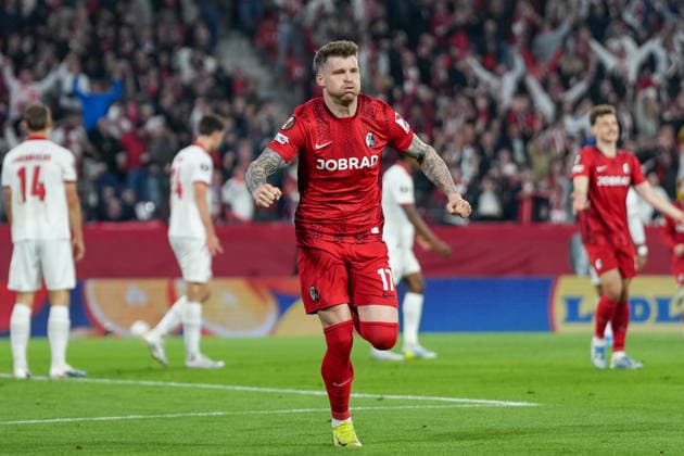 Lukas Kübler Lukas Kuebler SC Freiburg, 17 , goal celebration, emotions, goal shot, goal, goal, goal, Germany, football, UEFA Europa League, semi-final, second leg, 2025 2026, SC Freiburg vs SC Braga, 07 05 2026, Europa Park Stadion, Freiburg Freiburg Europa Park Stadion Baden Württemberg Germany Copyright: xArnexAmbergx