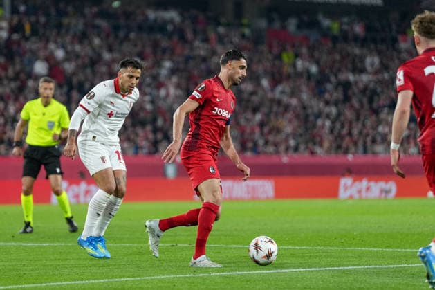 Vincenzo Grifo SC Freiburg, 32 on the ball , Germany, Football, UEFA Europa League, semi-final, second leg, 2025 2026, SC Freiburg vs SC Braga, 07 05 2026, Europa Park Stadion, Freiburg Europa Park Stadion Baden Württemberg Germany Copyright: xArnexAmbergx