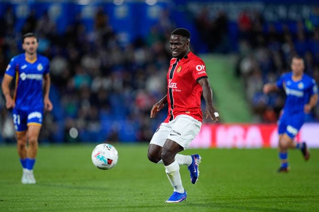May 13, 2026, Getafe, Madrid, Spain: Zito Luvumbo of RCD Mallorca controls the ball during the Spanish League, LaLiga EA Sports, football match played between Getafe CF and RCD Mallorca at Coliseum de Getafe stadium on May 13, 2026, in Getafe, Spain. Getafe Spain - ZUMAa181 20260513_zaa_a181_190 Copyright: xDennisxAgyemanx