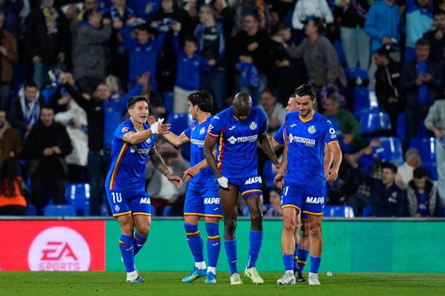 May 13, 2026, Getafe, Madrid, Spain: Martin Satriano of Getafe CF celebrates a goal with teammates during the Spanish League, LaLiga EA Sports, football match played between Getafe CF and RCD Mallorca at Coliseum de Getafe stadium on May 13, 2026, in Getafe, Spain. Getafe Spain - ZUMAa181 20260513_zaa_a181_194 Copyright: xDennisxAgyemanx