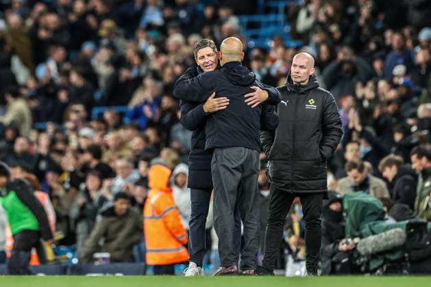 Premier League: Manchester City v Crystal Palace Oliver Glasner manager of Crystal Palace embraces Josep Guardiola manager of Manchester City after the game during the Premier League match Manchester City vs Crystal Palace at Etihad Stadium, Manchester, United Kingdom on 13 May 2026 (Photo by Mark Cosgrove News Images) Manchester Etihad Stadium Greater Manchester United, ManU Kingdom Copyright: xMarkxCosgrove NewsxImagesx