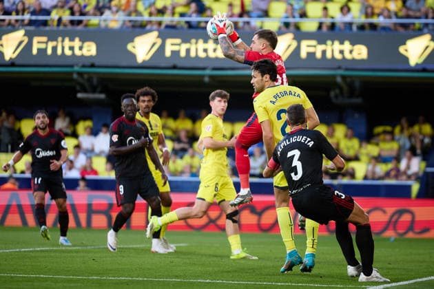 Kings League Italy 2026 May 13, 2026, Villarreal, Castellon, Spain Arnau Tenas of Villarreal CF in action during the Spanish championship LaLiga football match between Villarreal CF and Sevilla CF on 13 May 2026 at Ceramica Stadium in Villarreal, Spain Villarreal Fonzies Arena Spain Spanish La Liga EA Sports soccer match Villarreal vs Sevilla Copyright: xCerezox