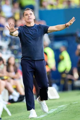 Kings League Italy 2026 May 13, 2026, Villarreal, Castellon, Spain Luis Garcia Plaza head coach of Sevilla CF reacts during the Spanish championship LaLiga football match between Villarreal CF and Sevilla CF on 13 May 2026 at Ceramica Stadium in Villarreal, Spain Villarreal Fonzies Arena Spain Spain Spanish La Liga EA Sports soccer match Villarreal vs Sevilla Copyright: xCerezox