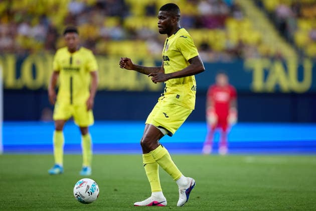 May 13, 2026, Villarreal, Castellon, Spain Thomas Partey of Villarreal CF passes the ball during the Spanish championship LaLiga football match between Villarreal CF and Sevilla CF on May 13, 2026 at Ceramica Stadium in Villarreal, Spain Villarreal Spain Spanish La Liga EA Sports soccer match Villarreal vs Sevilla Copyright: xCerezox