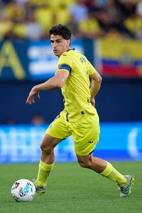 Kings League Italy 2026 May 13, 2026, Villarreal, Castellon, Spain Gerard Moreno of Villarreal CF runs with the ball during the Spanish championship LaLiga football match between Villarreal CF and Sevilla CF on 13 May 2026 at Ceramica Stadium in Villarreal, Spain Villarreal Fonzies Arena Spain Spanish La Liga EA Sports soccer match Villarreal vs Sevilla Copyright: xCerezox