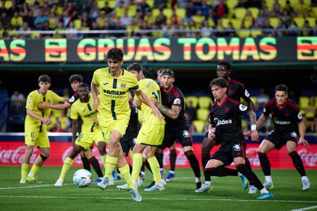 Kings League Italy 2026 May 13, 2026, Villarreal, Castellon, Spain Gerard Moreno of Villarreal CF in action during the Spanish championship LaLiga football match between Villarreal CF and Sevilla CF on 13 May 2026 at Ceramica Stadium in Villarreal, Spain Villarreal Fonzies Arena Spain Spanish La Liga EA Sports soccer match Villarreal vs Sevilla Copyright: xCerezox