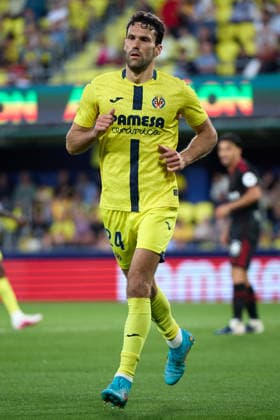 Kings League Italy 2026 May 13, 2026, Villarreal, Castellon, Spain Alfonso Pedraza of Villarreal CF in action during the Spanish championship LaLiga football match between Villarreal CF and Sevilla CF on 13 May 2026 at Ceramica Stadium in Villarreal, Spain Villarreal Fonzies Arena Spain Spanish La Liga EA Sports soccer match Villarreal vs Sevilla Copyright: xCerezox