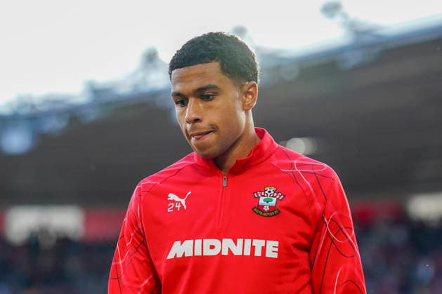 Southampton v Middlesbrough, Sky Bet Championship Southampton defender Shea Charles (24) during the Southampton v Middlesbrough EFL Sky Bet Championship Play-Off Semi-Final 2nd Leg match at St Mary s Stadium, Southampton, England on 12 May 2026 Credit: Robbie Hoad Every Second Media Editorial use only. All images are copyright Every Second Media Limited. No images may be reproduced without prior permission. All rights reserved. Premier League and Football League images are subject to licensing agreements with Football DataCo Limited. see https: www.football-dataco.com Copyright: xIMAGO EveryxSecondxMediax ESM-1990-0070 RobbiexHoadx xEveryxSecondxMediax