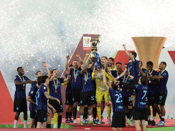Coppa Italia final SS Lazio and FC Internazionale Inter Celebrate victory trophy during the Coppa Italia final between SS Lazio and FC Internazionale at the Stadio Olimpico in Rome on 13 May 2026. ABP10519 Copyright: xAntonioxBalascox
