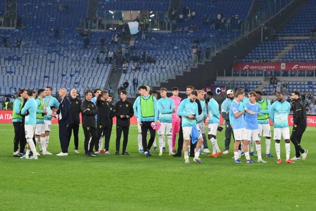 CALCIO - Coppa Italia - Final - SS Lazio vs Inter - FC Internazionale Photo by IPA ABACAPRESS.COM84657416 - Olimpico Stadium, Rome, Italy - Lazio players show their disappointment at the defeat during Coppa Italia Final Football Match, Lazio vs Inter, 13 May 2026 (Photo by Roberto Ramaccia SPhoto by IPA ABACAPRESS.COM USA) during Final - SS Lazio vs Inter - FC Internazionale, Italian football Coppa Italia match in Rome, Italy, May 13 2026 Rome Italy  Copyright: xIPAxSport ABACAx