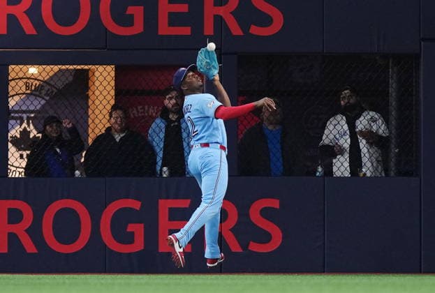 May 13, 2026, Toronto, On, CANADA: Toronto Blue Jays outfielder Jesus Sanchez (12) makes a catch against the Tampa Bay Rays during third inning MLB, Baseball Herren, USA baseball action in Toronto on Wednesday, May 13, 2026. Canada News - May 13, 2026  - ZUMAc35_ 20260513_zaf_c35_152 Copyright: xNathanxDenettex