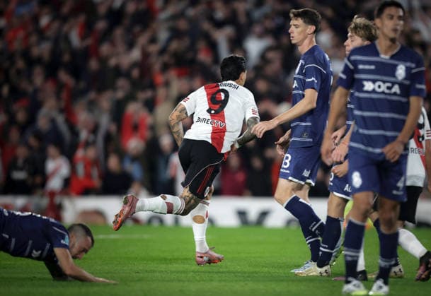 River vs Gimnasia Foto FOTOBAIRES Quarterfinals Apertura Professional League Tournament Copyright: xNICOLASxABOAFxNICOLASxABOAFx