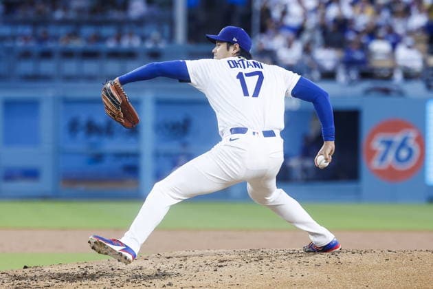 MLB, Baseball Herren, USA - Los Angeles Dodgers vs San Francisco Giants Dodgers pitcher Shohei Ohtani throws a pitch during the second inning of an MLB game between the Los Angeles Dodgers and the San Francisco Giants at Uniqlo Field at Dodger Stadium in Los Angeles, California USA, 13 May 2026. LOS ANGELES CALIFORNIA United States  Copyright: xCHRISxTORRESx