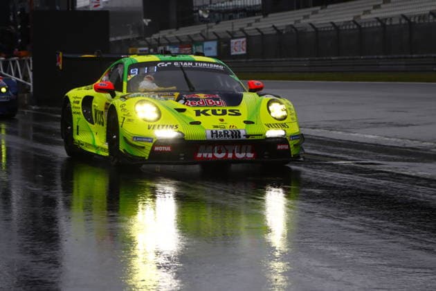 911 Kevin Estre FRA Thomas Preining AUT Ayhancan Gueven TUR , Porsche 911 GT3 R, Team Manthey Racing GER in the pit lane GER, Motorsport, 54 ADAC Ravenol 24H Rennen Nuerburgring 2025, Wednesday, Impressions before the race, Nuerburg, 13 05 2026 GER, Motorsport, 54 ADAC Ravenol 24H Rennen Nuerburgring 2025, Wednesday, Impressions before the race, Nuerburg, 13 05 2026 Nuerburg Copyright: xEibner-Pressefoto JuergenxAugstx EP_JAT