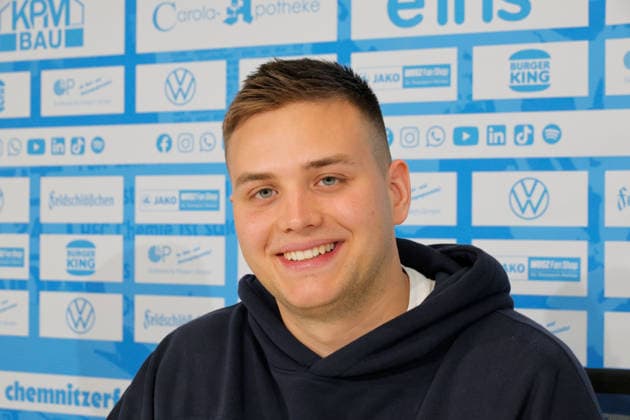 CFC PK 14 05 2026, Chemnitz, Sport, eins Stadion An der Gellertstrasse, Football, Regionalliga Nordost , Season 2025 2026, CFC, Press conference before the last away game of the season of the CFC against BFC Dynamo Head coach Benjamin Duda draws a first season conclusion and informs about the summer timetable including the planned start of training in preparation for the 2026 2027 season Photo Yannik Gillmeister takes over the press spokesman activity on an interim basis Chemnitz Saxony FRG