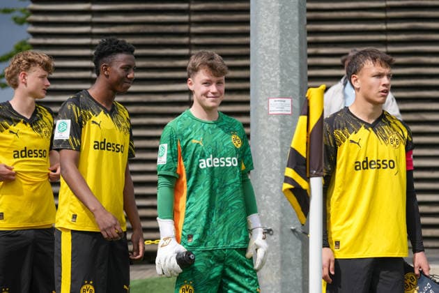 Thursday, 14 05 2026 Season 2025 2026 Final U17 Westfalenpokal at BVB Fußballpark Hohenbuschei, Dortmund, Germany BV Borussia Dortmund U17 VfL Bochum U17 Goalkeeper Julian Droste BVB , Semih Kaymak BVB