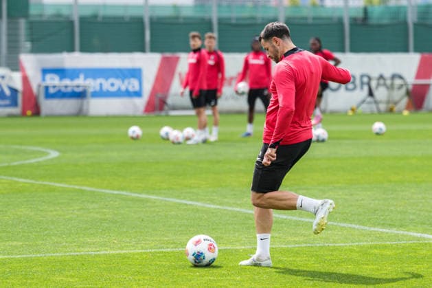 Public training, SC Freiburg, 14 05 2026 Christian Günter SC Freiburg, 30 Public training, SC Freiburg, 14 05 2026 Copyright: xBEAUTIFULxSPORTS Boscox
