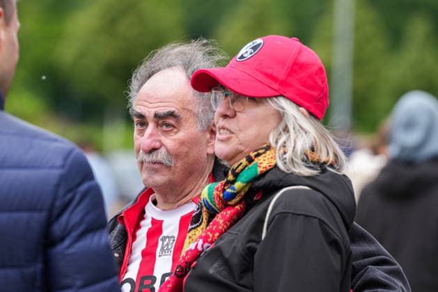 Public training, SC Freiburg, 14 05 2026 Fans being interviewed by RTL Public training, SC Freiburg, 14 05 2026 Copyright: xBEAUTIFULxSPORTS Boscox