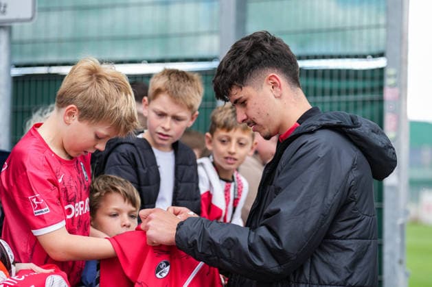 Public training, SC Freiburg, 14 05 2026 Karl Steinmann SC Freiburg, 45 Public training, SC Freiburg, 14 05 2026 Copyright: xBEAUTIFULxSPORTS Boscox