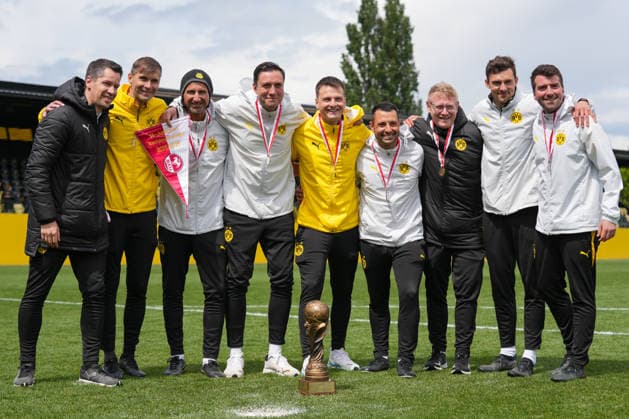Thursday, 14 05 2026 Season 2025 2026 Final U17 Westfalenpokal at BVB Fußballpark Hohenbuschei, Dortmund, Germany BV Borussia Dortmund U17 VfL Bochum U17 The BVB U17 coaching team after winning the Westfalenpokal