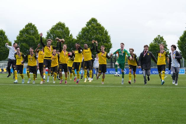 Thursday, 14 05 2026 Season 2025 2026 Final U17 Westfalenpokal at BVB Fußballpark Hohenbuschei, Dortmund, Germany BV Borussia Dortmund U17 VfL Bochum U17 BVB U17 celebrates winning the Westfalenpokal